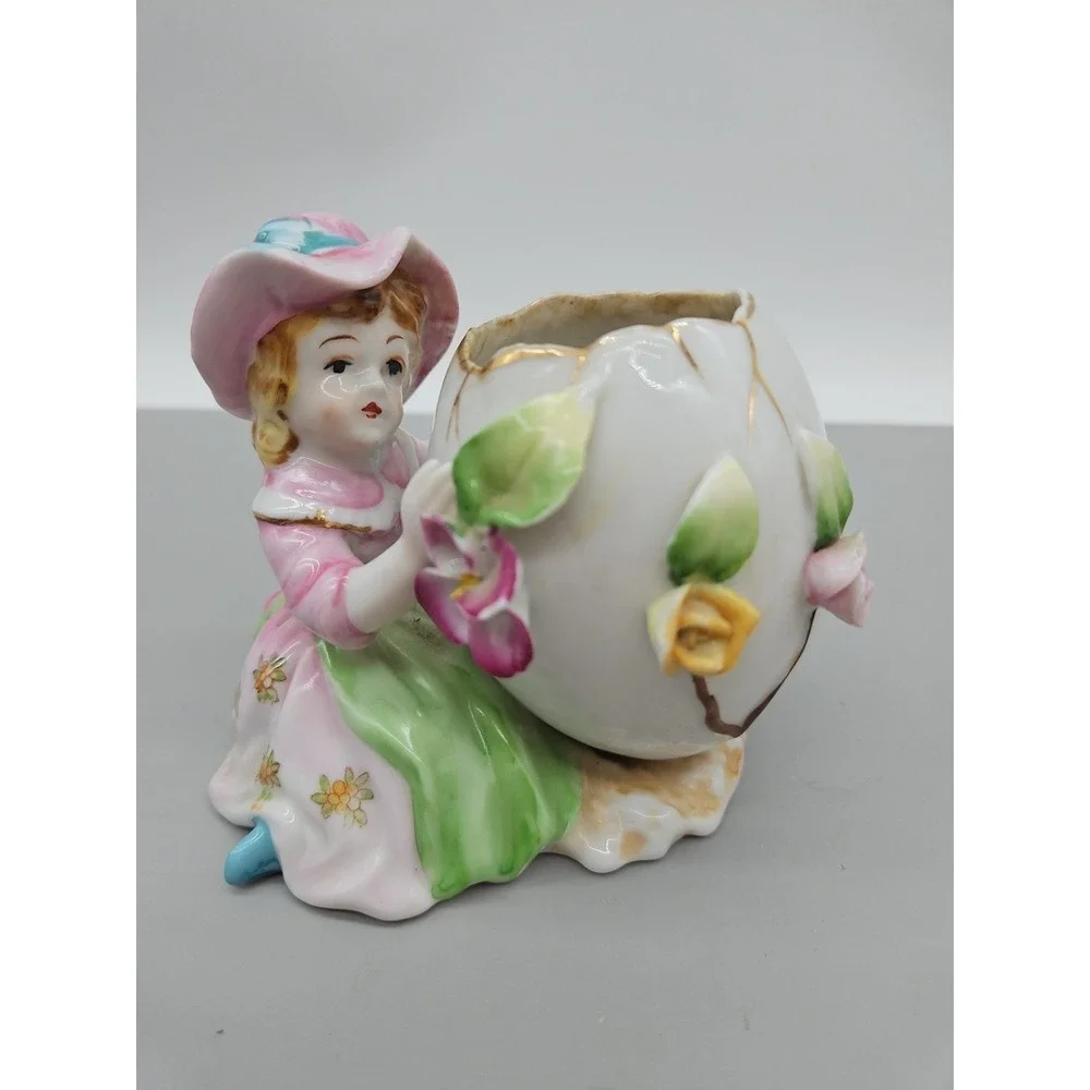 Vintage Ceramic Hand Painted Girl Pink Floral Dress Holding Egg‎ Floral Vase